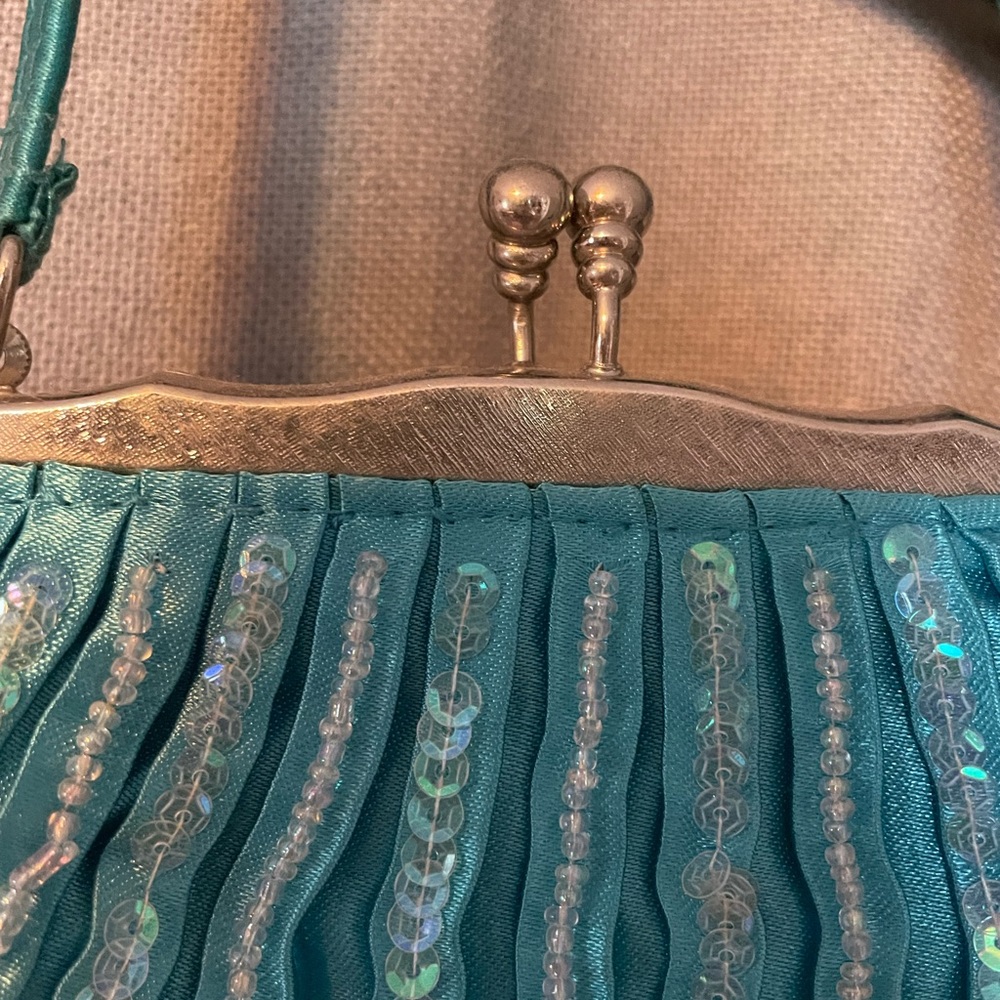 Y2K shell aqua mini purse - Picture 4 of 4
